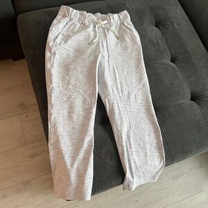 Lululemon On The Fly Crop 23” Pant - Size 4, NWOT